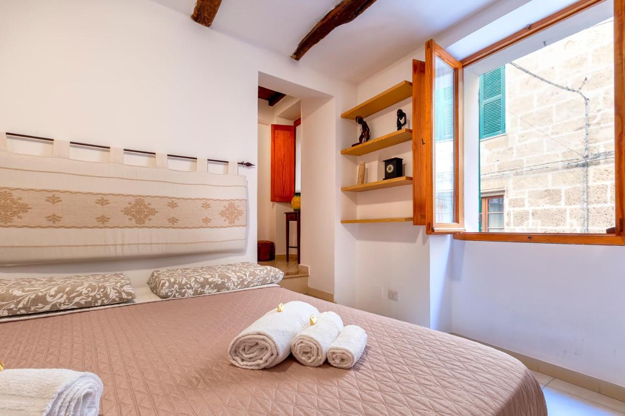 Nonno Efisio Apartment Old Town Alghero Esterno foto