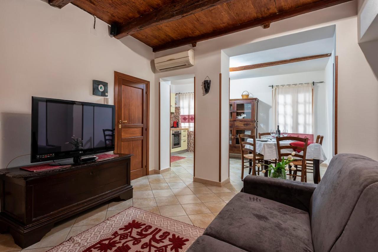 Nonno Efisio Apartment Old Town Alghero Esterno foto